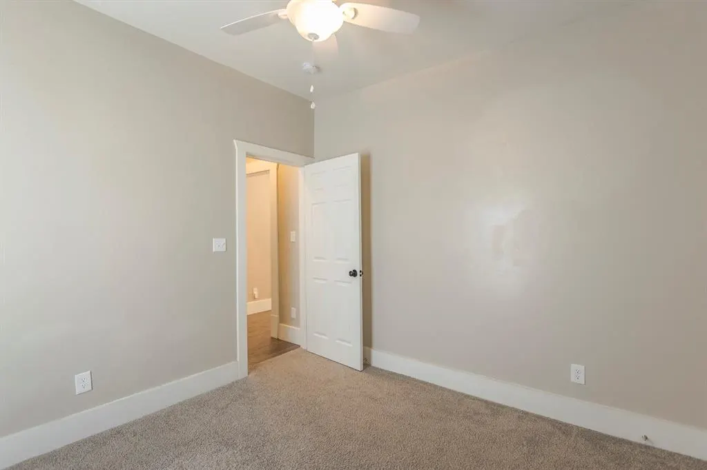 Photo 13 — 1607 NE 11th Street, Oklahoma City, OK 73117