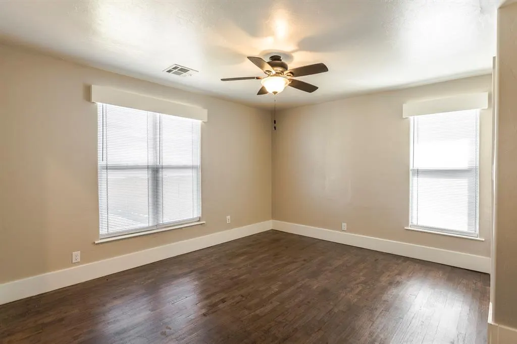 Photo 21 — 1607 NE 11th Street, Oklahoma City, OK 73117