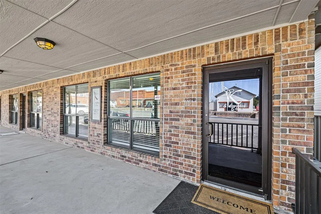 Photo 2 — 116 S Main Street, Blanchard, OK 73010
