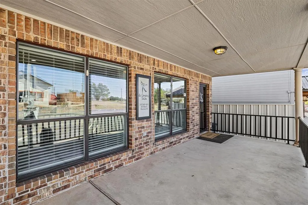 Photo 3 — 116 S Main Street, Blanchard, OK 73010