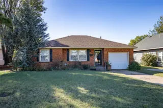 Sold home at 302 E Tom Stafford Street