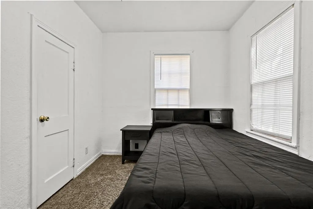 Photo 14 — 514 W Tom Stafford Street, Weatherford, OK 73096