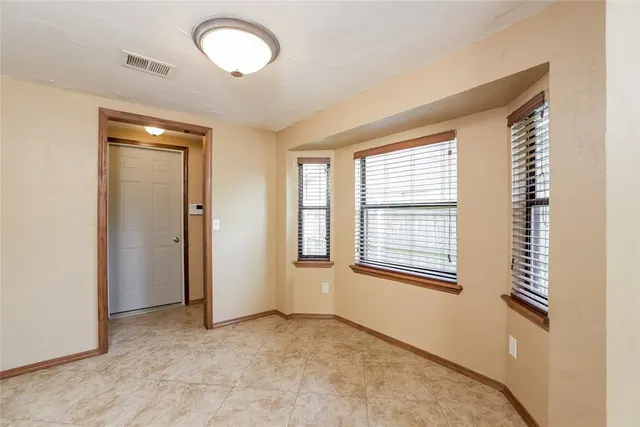 Photo 5 — Address unavailable, Oklahoma City, OK 73135