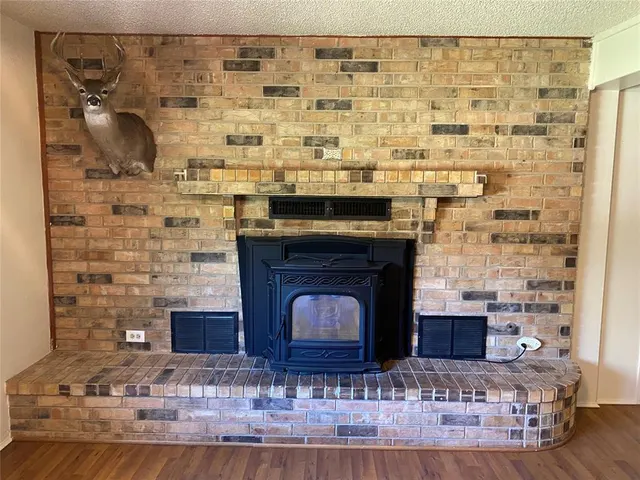 Photo 7 — 705 S 6th Street, Canute, OK 73626