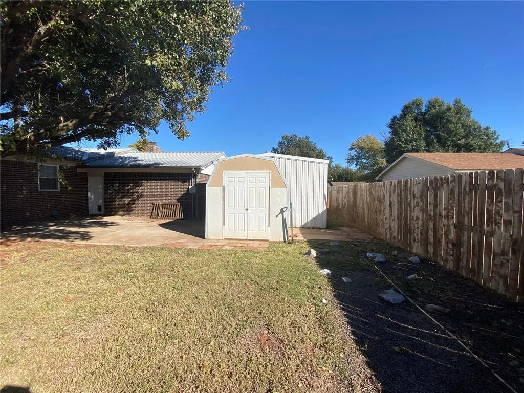 Photo 27 — 705 S 6th Street, Canute, OK 73626