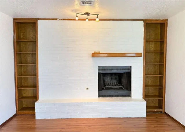 Photo 3 — 1109 Dustin Drive, Edmond, OK 73003
