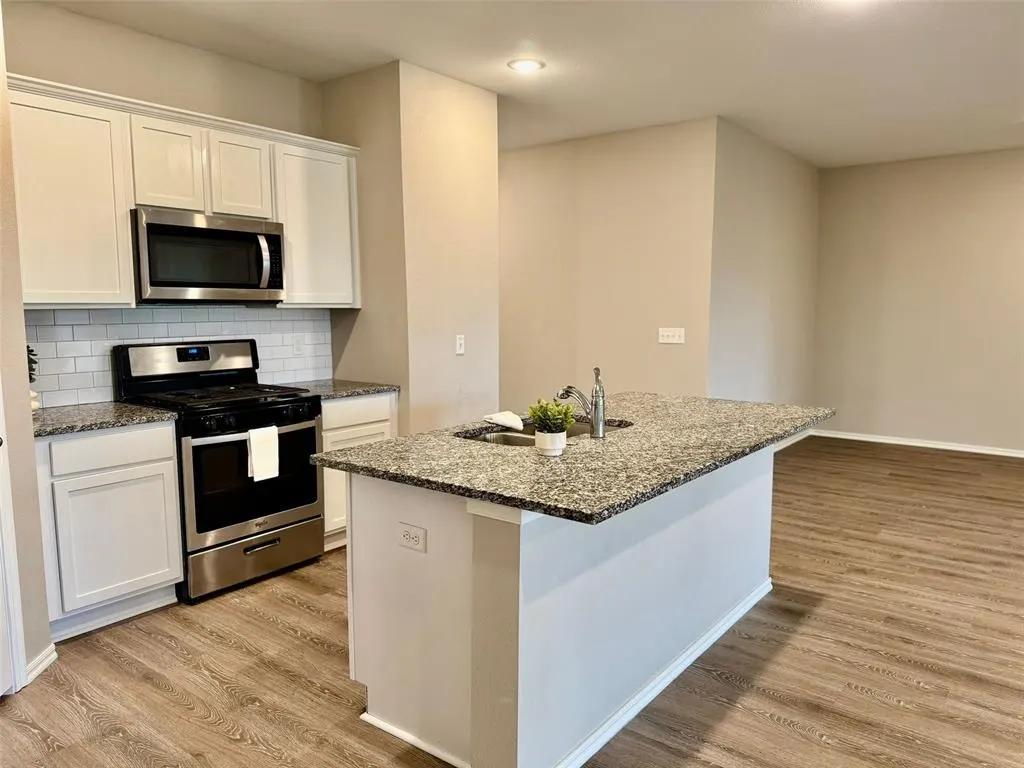 Photo 5 — 11352 E 281st East Place, Coweta, OK 74429