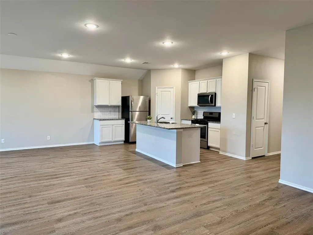 Photo 8 — 11352 E 281st East Place, Coweta, OK 74429