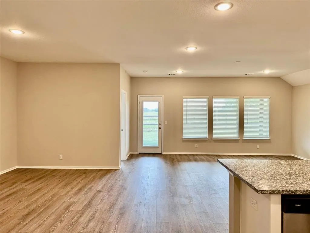 Photo 9 — 11352 E 281st East Place, Coweta, OK 74429