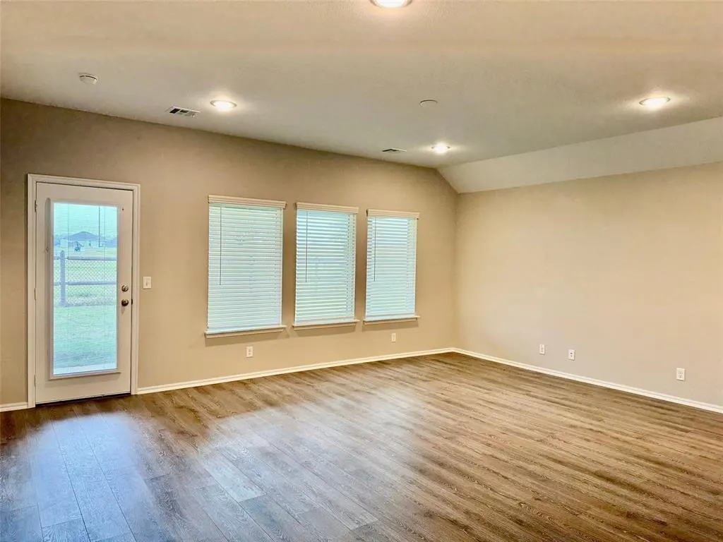 Photo 11 — 11352 E 281st East Place, Coweta, OK 74429