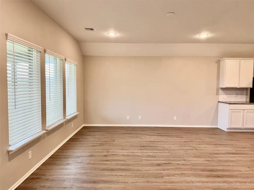 Photo 12 — 11352 E 281st East Place, Coweta, OK 74429