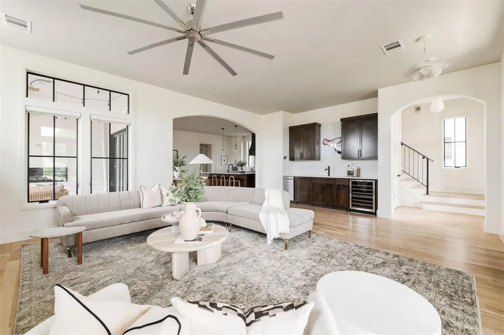 Photo 5 — 1700 Runway Boulevard, Oklahoma City, OK 73108