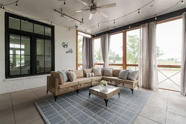 Photo 8 — 1700 Runway Boulevard, Oklahoma City, OK 73108