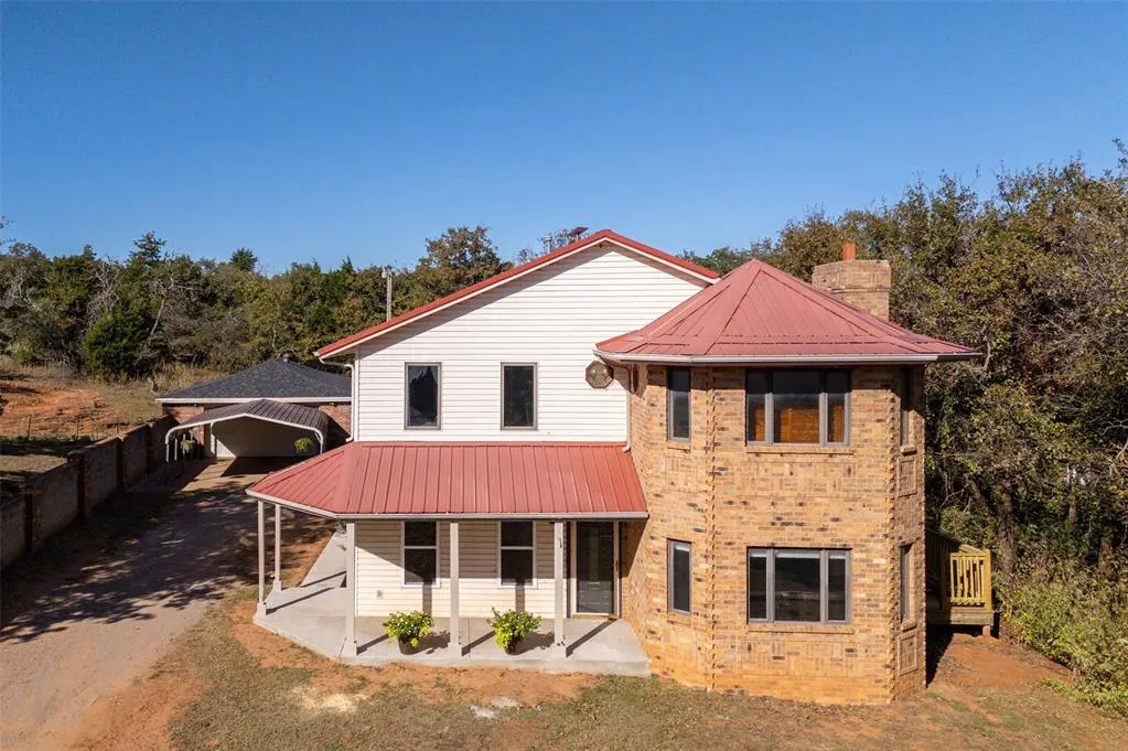 Front exterior — 483 County Street 2753, Minco, OK 73059
