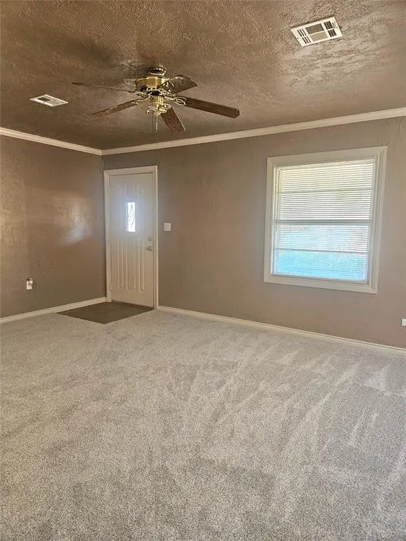 Photo 3 — 1019 E Elm Street, Altus, OK 73521