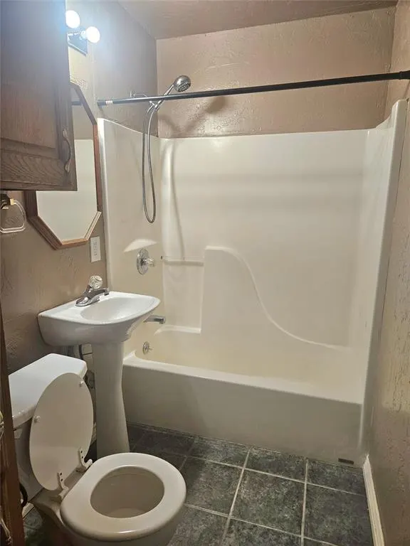 Photo 10 — 1019 E Elm Street, Altus, OK 73521