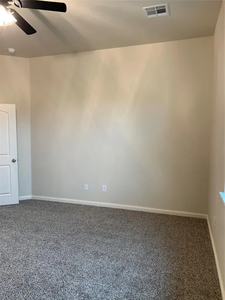 Photo 7 — 3219 Enclave Place, Norman, OK 73072