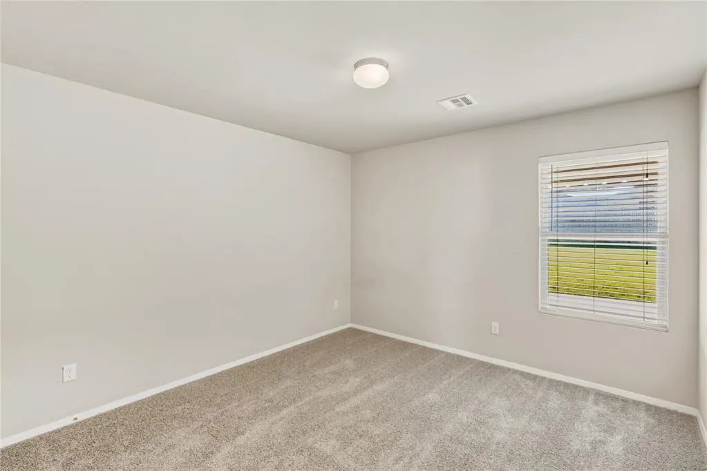 Photo 12 — 7517 Lipizzan Road, Oklahoma City, OK 73132