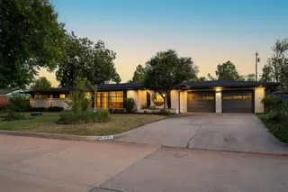 Sold home at 3128 NW 69th Street