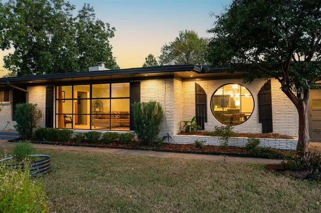 Photo 2 — 3128 NW 69th Street, Oklahoma City, OK 73116
