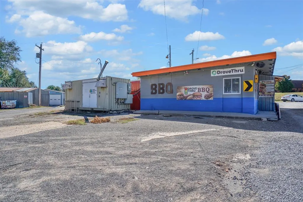 Photo 5 — 100 S Carnegie Street, Carnegie, OK 73015
