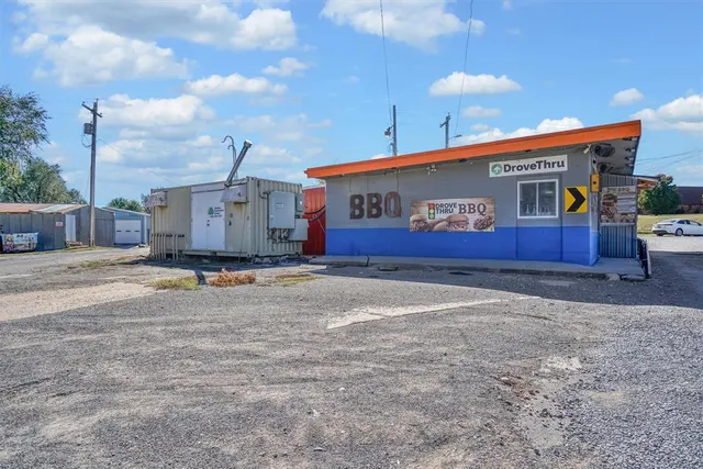 Photo 5 — 100 S Carnegie Street, Carnegie, OK 73015