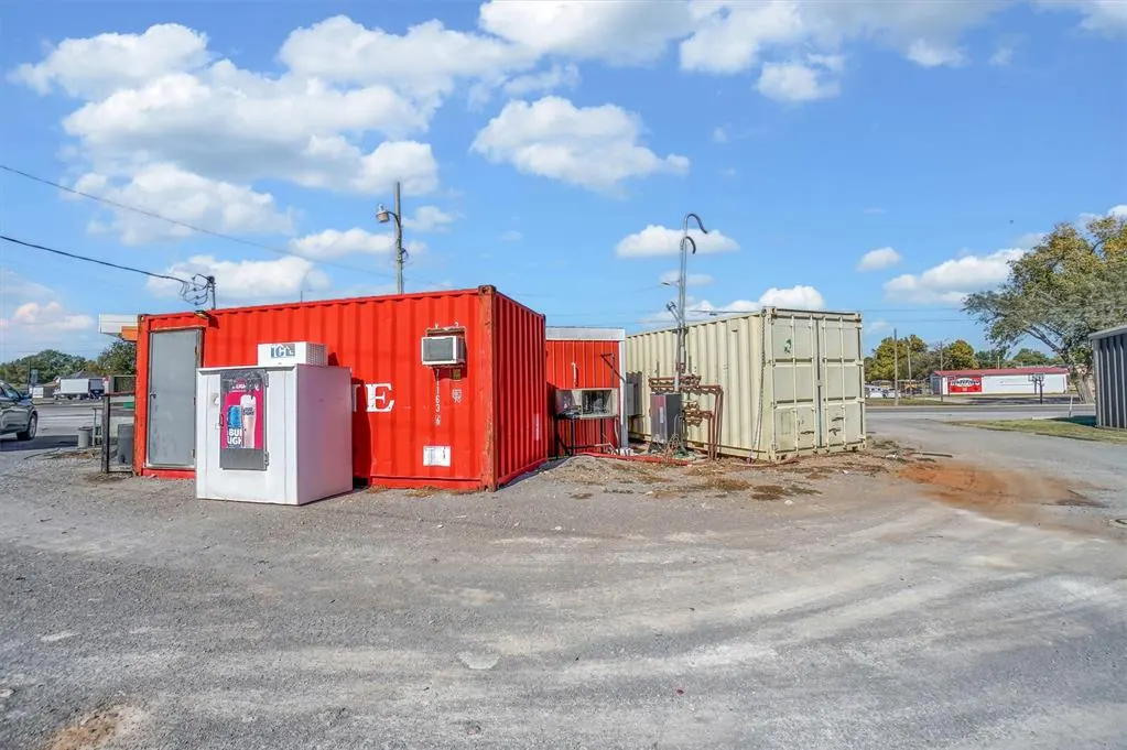 Photo 34 — 100 S Carnegie Street, Carnegie, OK 73015