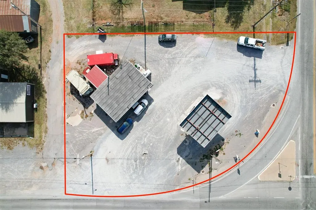 Photo 39 — 100 S Carnegie Street, Carnegie, OK 73015