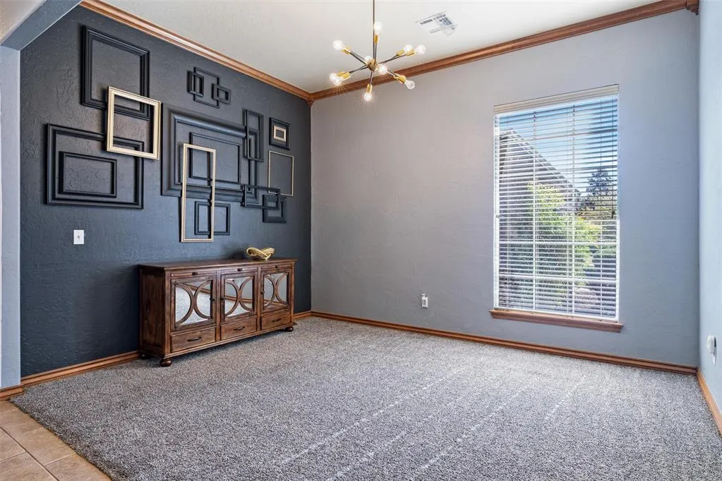 Photo 6 — 301 E Richmond Terrace, Mustang, OK 73064