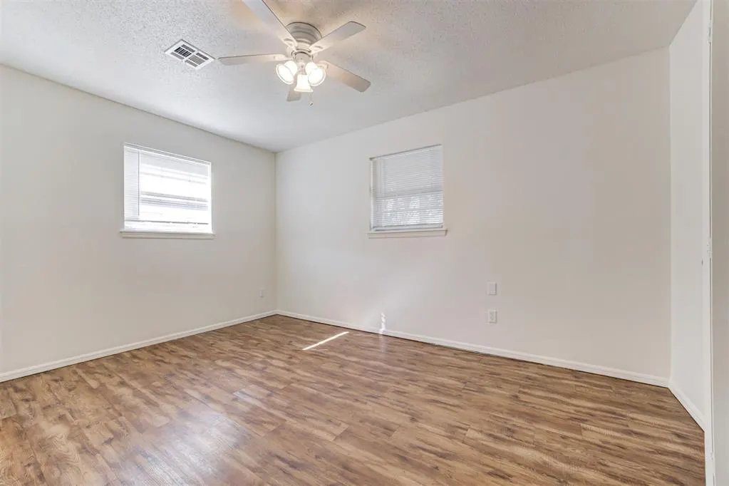 Photo 16 — 9101 S Winston Way, Oklahoma City, OK 73139