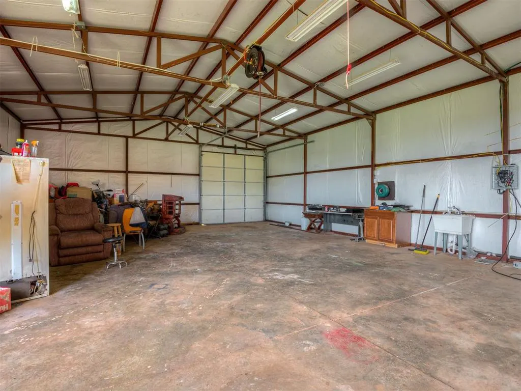 Photo 41 — 19855 Walker Road, McLoud, OK 74851