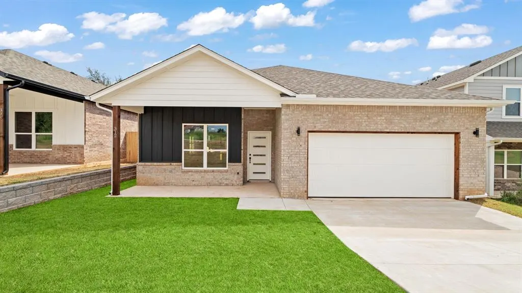 Front exterior — 312 W 3rd Street, Arcadia, OK 73007