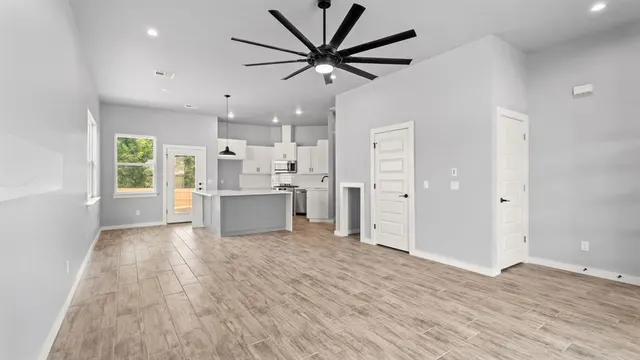 Photo 6 — 312 W 3rd Street, Arcadia, OK 73007