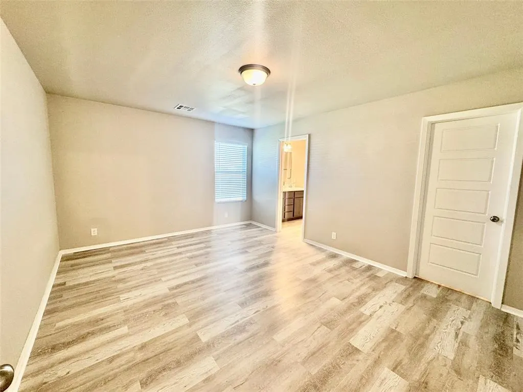 Photo 6 — 14233 N 73rd East Avenue, Collinsville, OK 74021