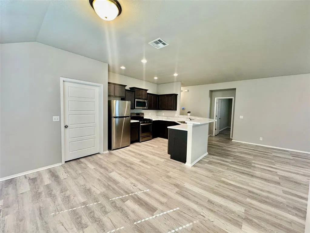Photo 13 — 14233 N 73rd East Avenue, Collinsville, OK 74021
