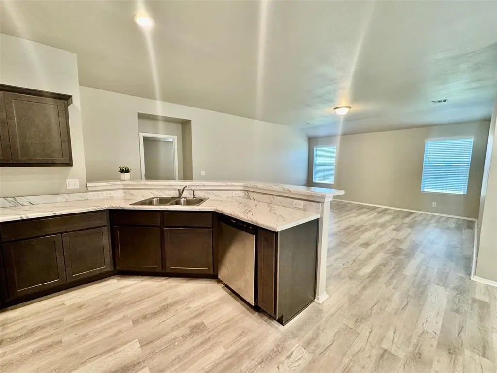 Photo 15 — 14233 N 73rd East Avenue, Collinsville, OK 74021
