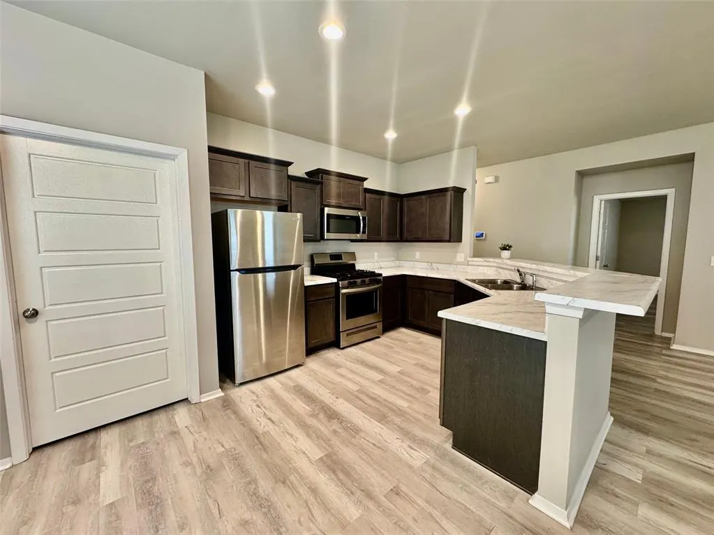 Photo 18 — 14233 N 73rd East Avenue, Collinsville, OK 74021
