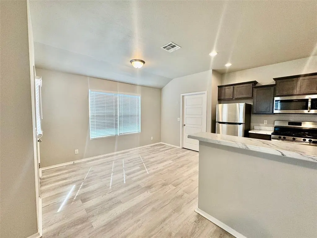 Photo 21 — 14233 N 73rd East Avenue, Collinsville, OK 74021