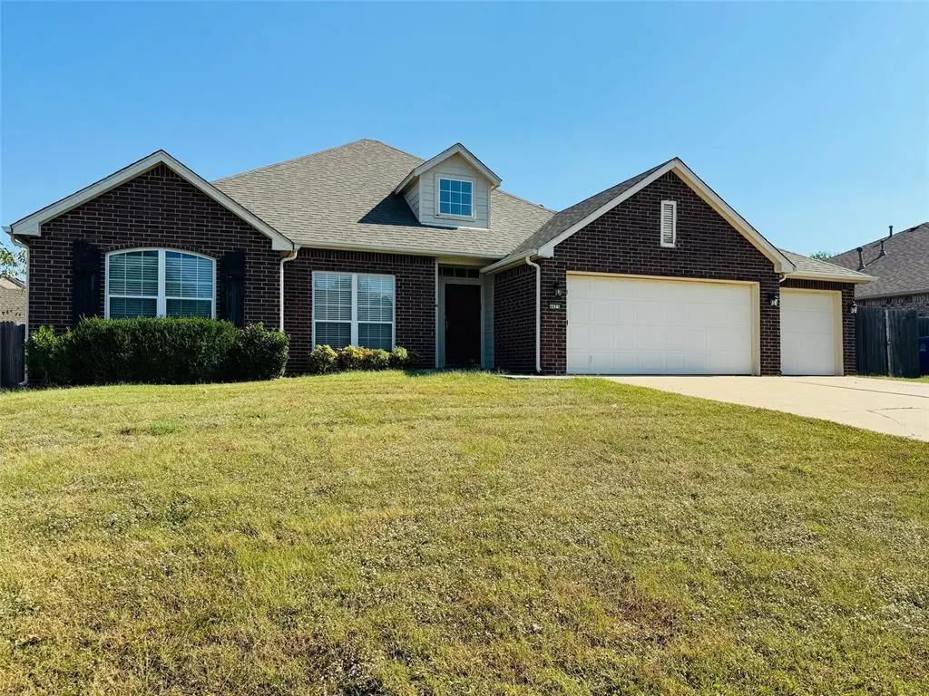 Front exterior — 4425 S 199th East Avenue, Broken Arrow, OK 74014