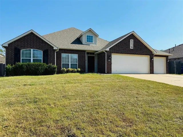 Front exterior — 4425 S 199th East Avenue, Broken Arrow, OK 74014