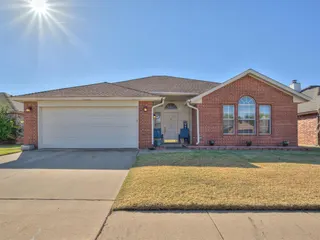 Sold home at 624 SW 153rd Street