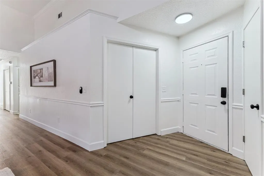 Photo 5 — 7734 Doris Drive, Oklahoma City, OK 73162