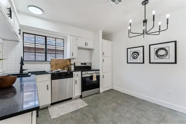 Photo 7 — 7734 Doris Drive, Oklahoma City, OK 73162