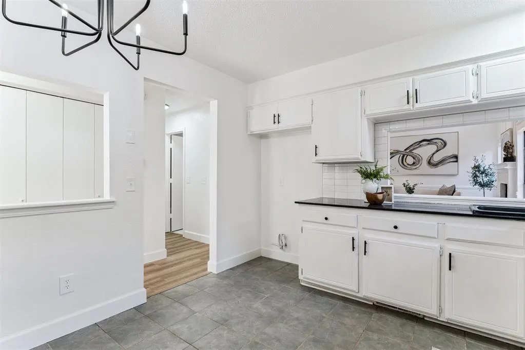 Photo 9 — 7734 Doris Drive, Oklahoma City, OK 73162