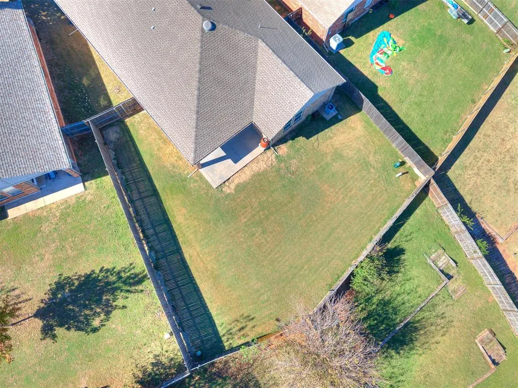 Photo 4 — 3113 Queenston Avenue, Norman, OK 73071