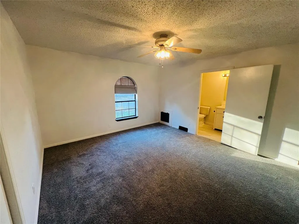 Photo 24 — 208 S 3rd Street, Sayre, OK 73662