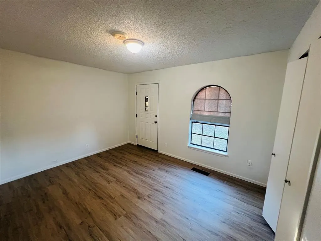 Photo 28 — 208 S 3rd Street, Sayre, OK 73662