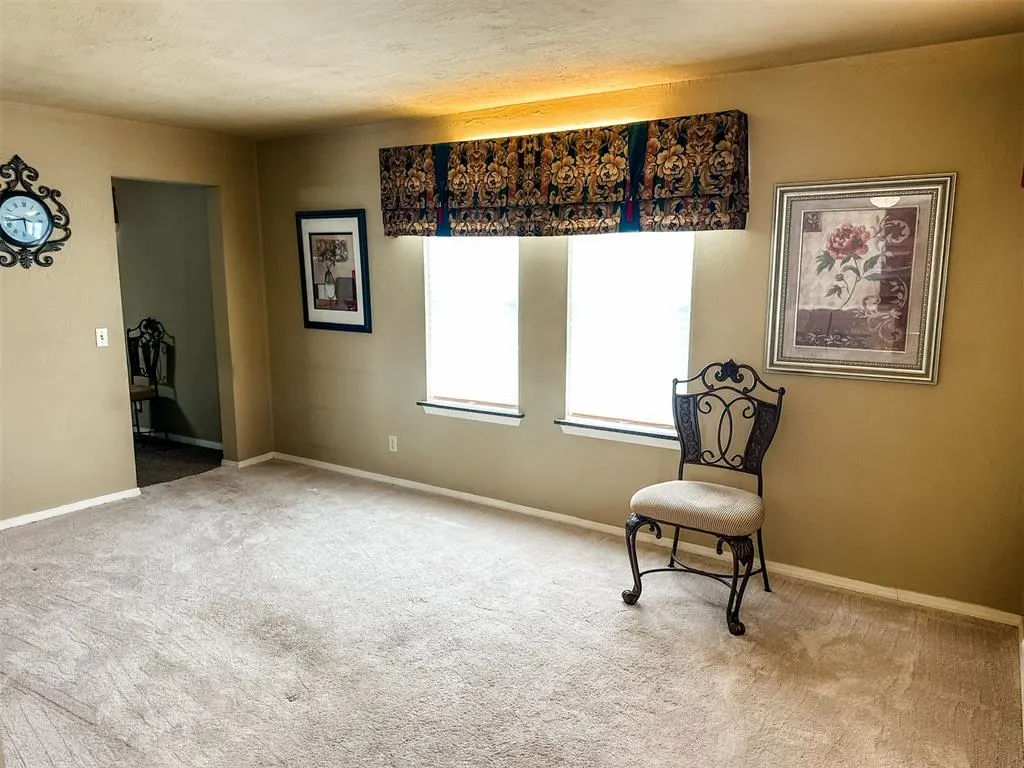 Photo 15 — 802 S Mission Street, Anadarko, OK 73005