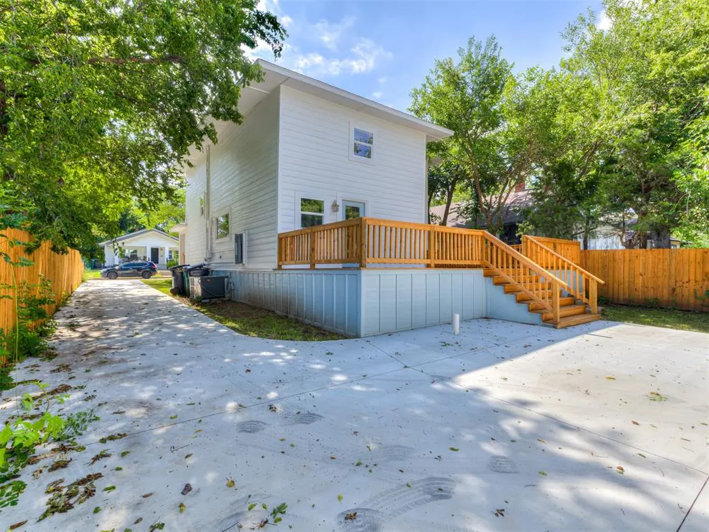 Photo 2 — 1617 N Marion Avenue, Oklahoma City, OK 73106