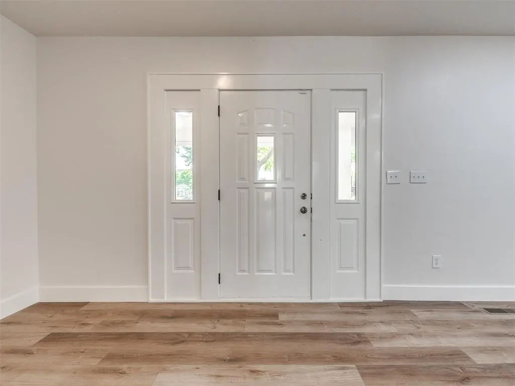 Photo 12 — 1617 N Marion Avenue, Oklahoma City, OK 73106
